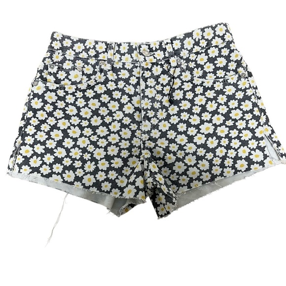Zara Daisy Print Button Fly Raw Hem Straight Shorts Size 4 Floral High Waist NWT - Picture 1 of 16